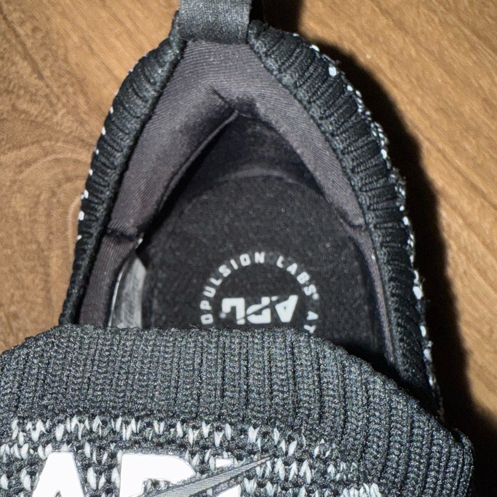 APL TechLoom Wave Sneakers - Picture 8 of 8